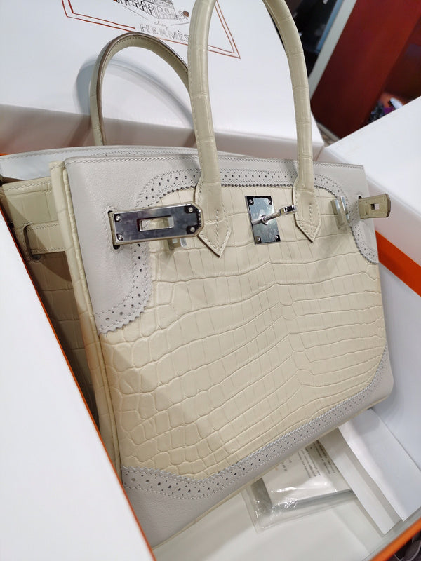 PHA - HMS Bags - 1586