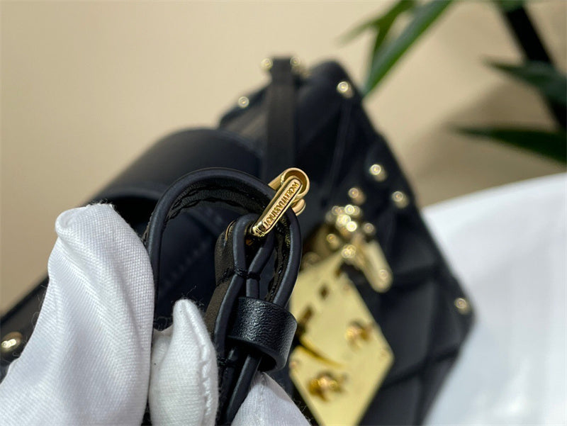 PHA - LOV Bags - 409