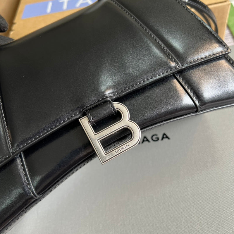 PHA - GUKI Bags - 1176