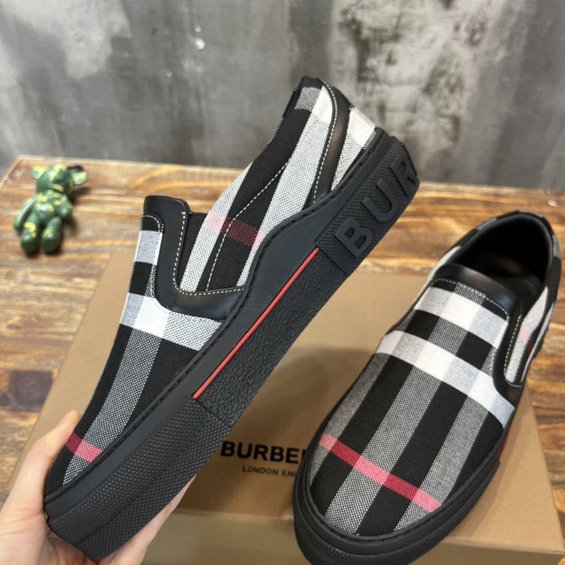 Burberry Luxury Shoes