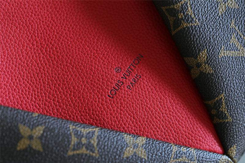 I W Fashion Lu-Vi bags - 8012