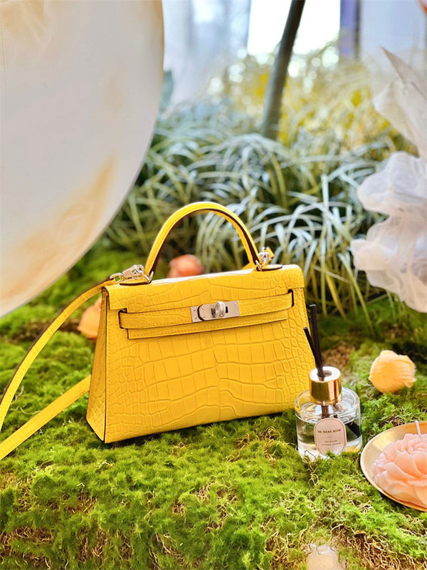 PHA - HMS Bags - 715