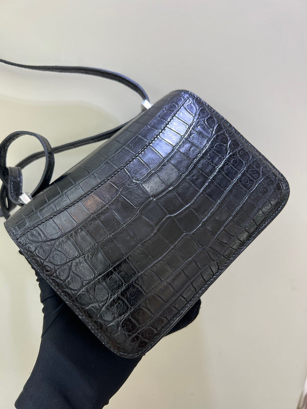 PHA - HMS Bags - 1680