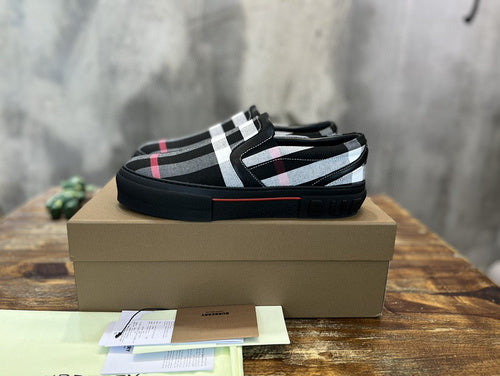 Burberry Luxury Shoes