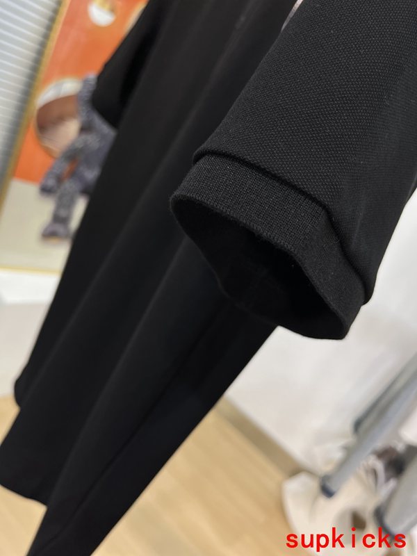 Moncler Luxury Cloth