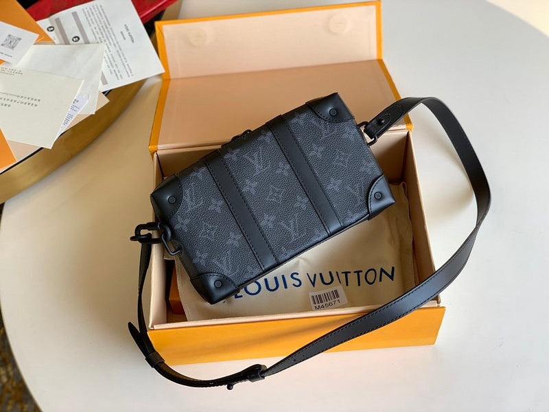 I W Fashion Lu-Vi bags - 17733