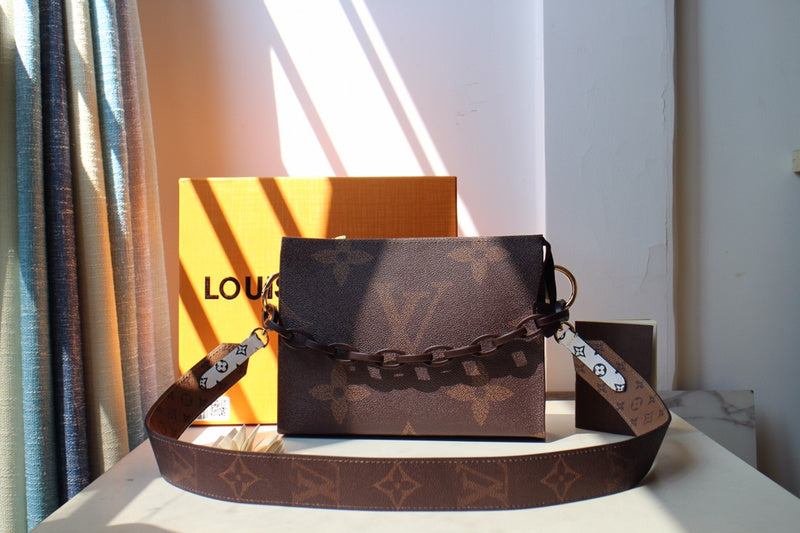 LOV2 Bags - Luxurious Bags  2662