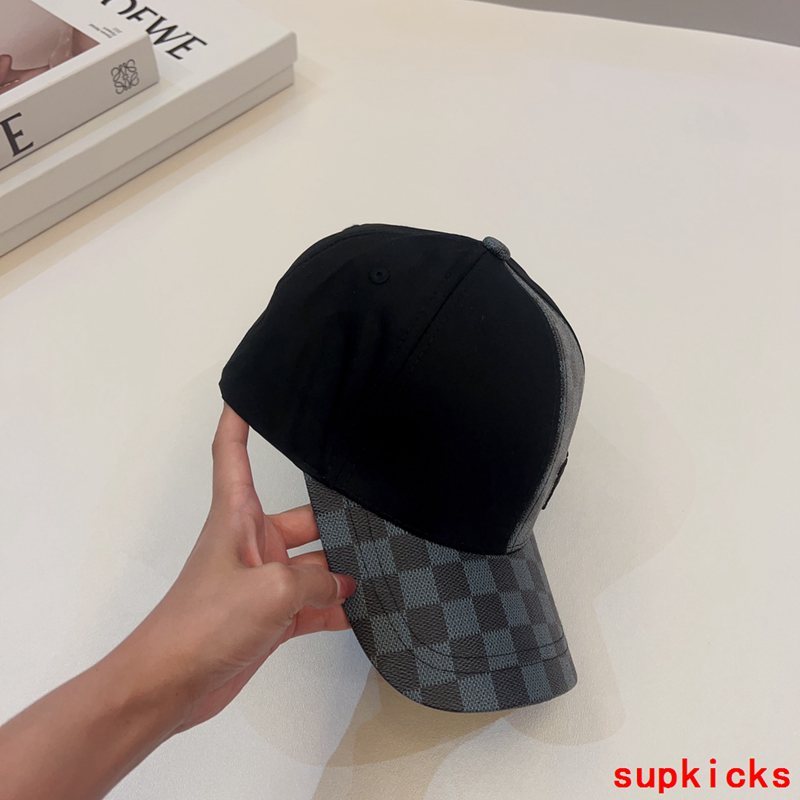 Louis Vuitton Luxury Cap