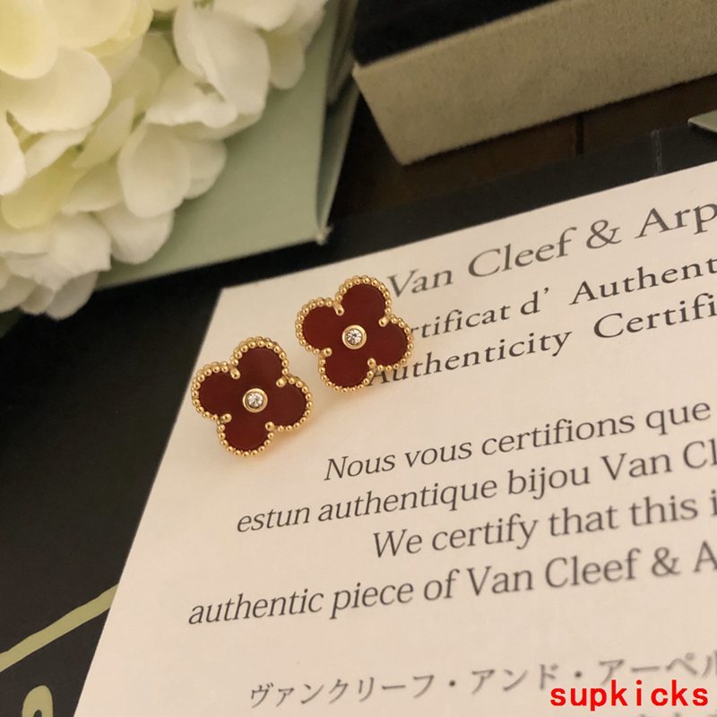 Van Cleef & Arples Jewelry