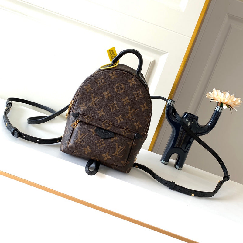 I W Fashion Lu-Vi bags - 17172
