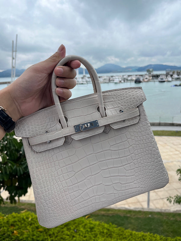 PHA - HMS Bags - 1630