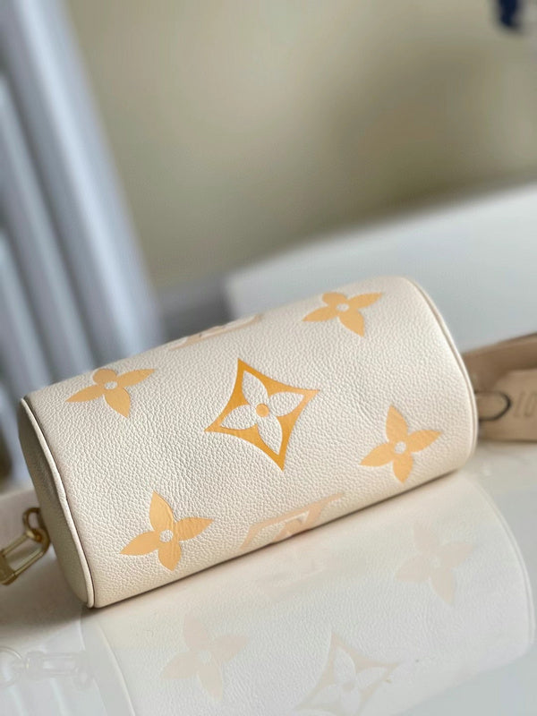 LOV2 Bags - Luxurious Bags  950