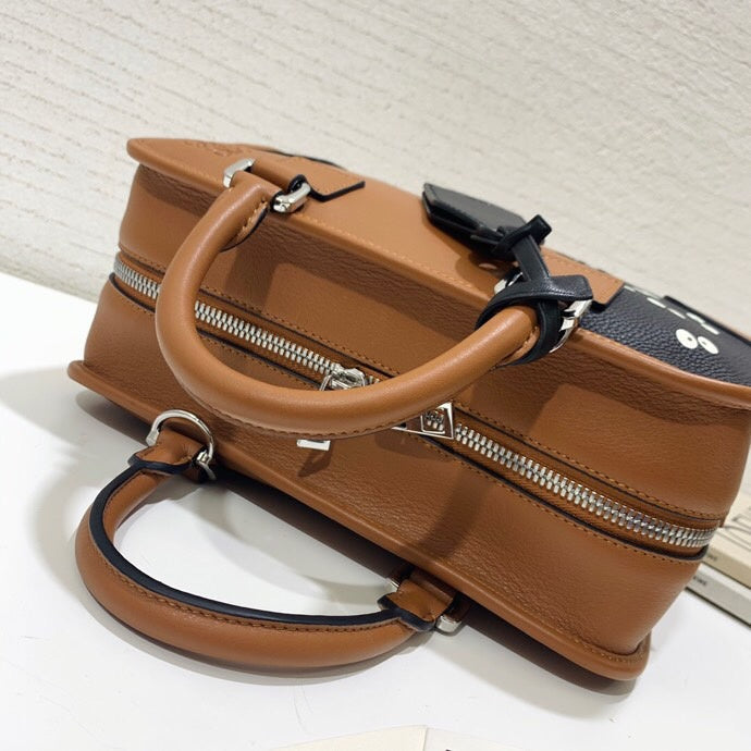 PHA - LWO Bags - 310