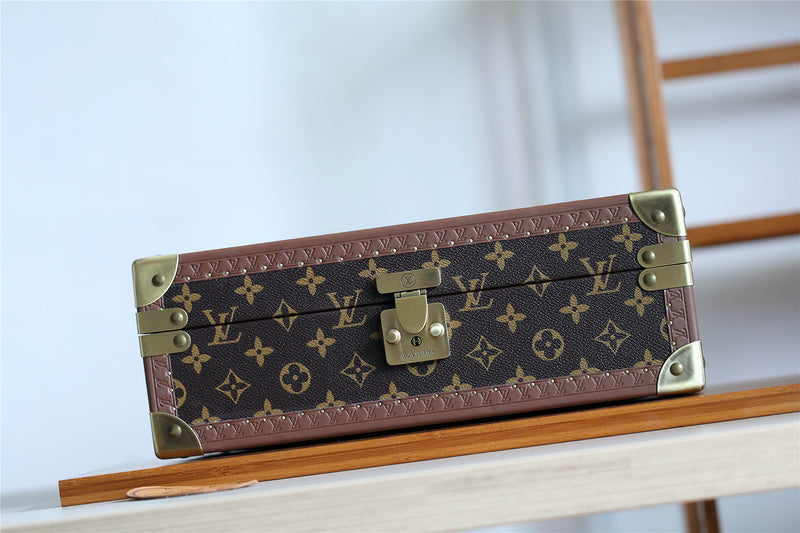 I W Fashion Lu-Vi bags - 11336