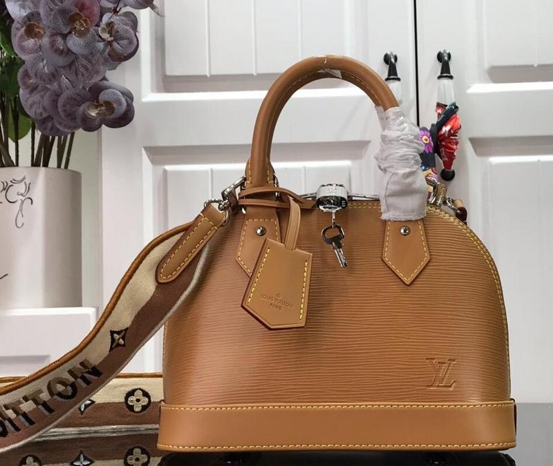 Mila's Edit - LOV Bags - 2435