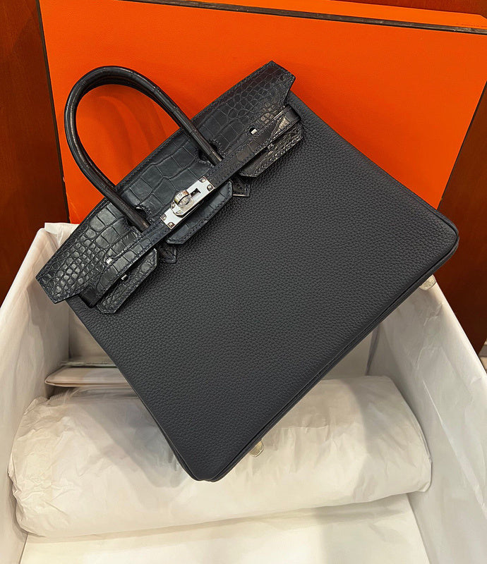 PHA - HMS Bags - 1601
