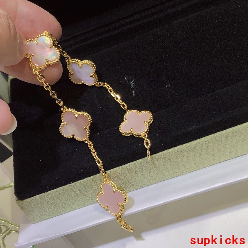 Van Cleef & Arples Jewelry