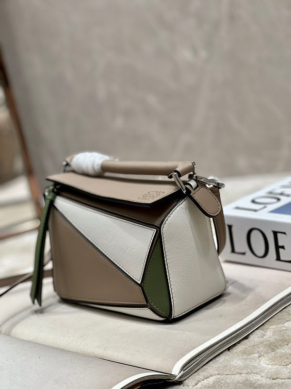 PHA - LWO Bags - 225