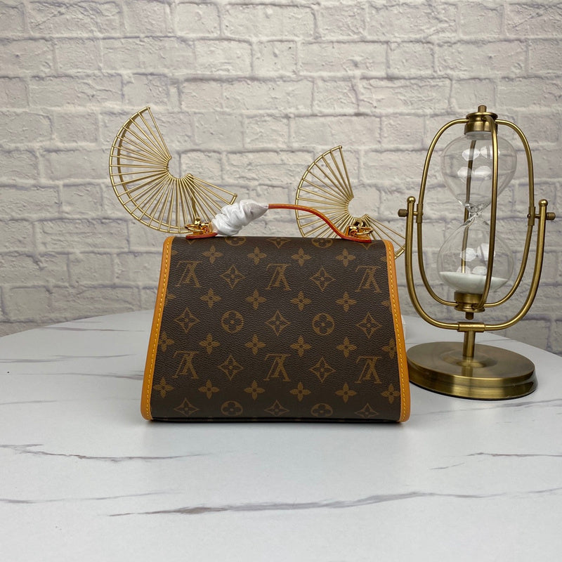 I W Fashion Lu-Vi bags - 17351