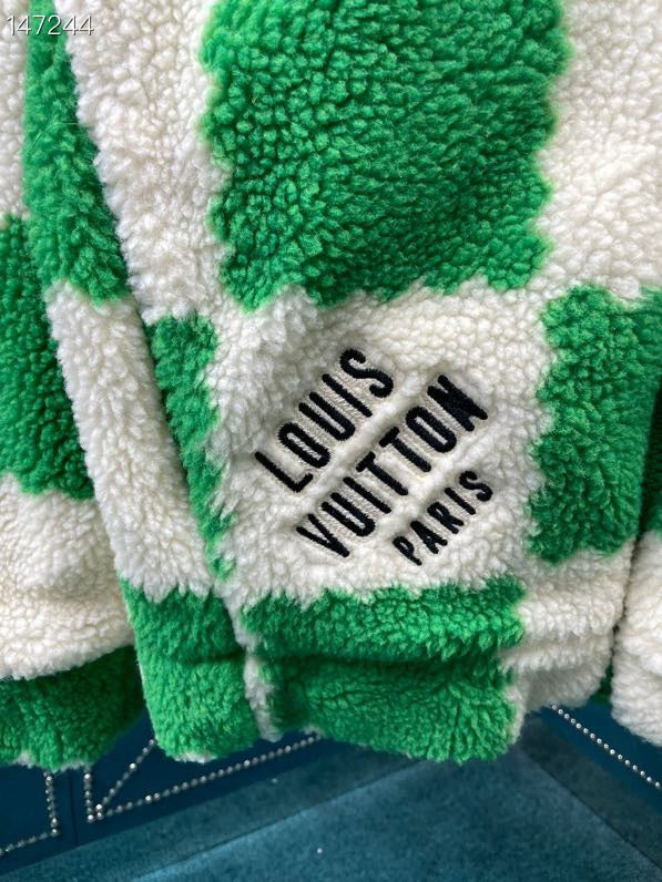 Louis Vuittion Luxury Clothes