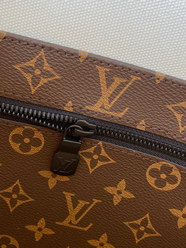 I W Fashion Lu-Vi bags - 17141