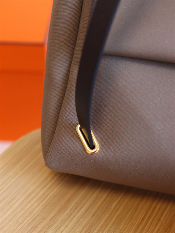 PHA - HMS Bags - 243