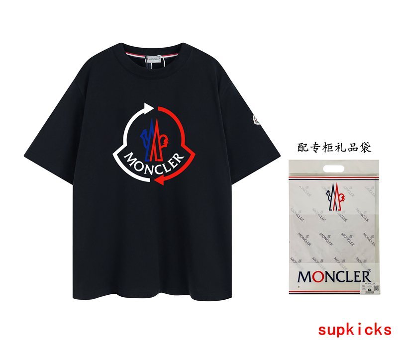 Moncler Luxury Cloth