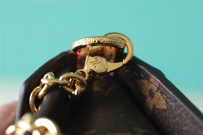 I W Fashion Lu-Vi bags - 8771
