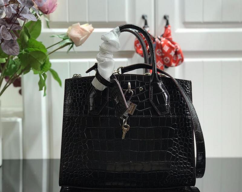 Mila's Edit - LOV Bags - 2678