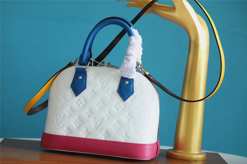I W Fashion Lu-Vi bags - 8252