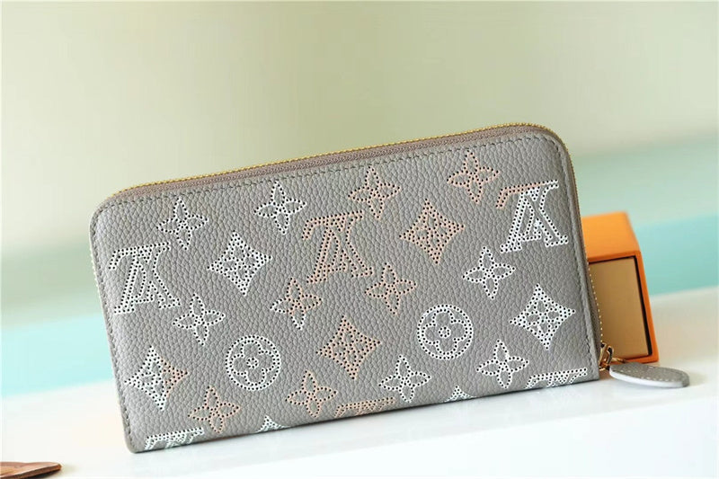 PHA - LOV Bags - 233