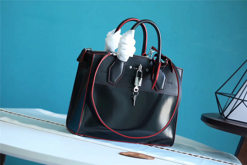 I W Fashion Lu-Vi bags - 8037