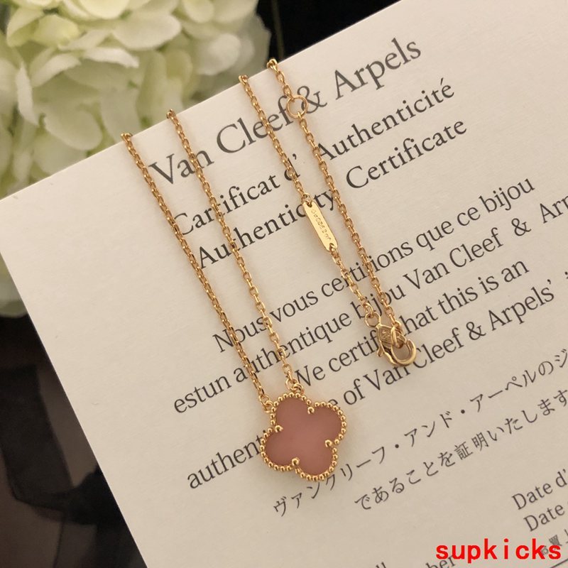 Van Cleef & Arples Jewelry