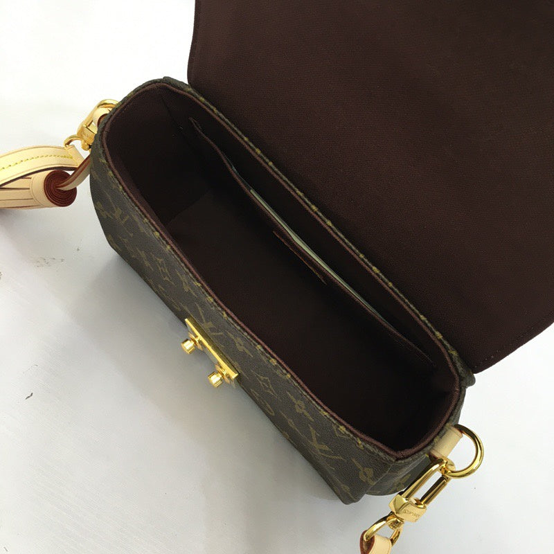 LOV2 Bags - Luxurious Bags  899