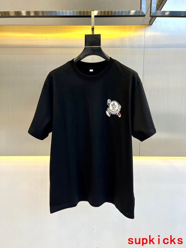 Moncler Luxury Cloth