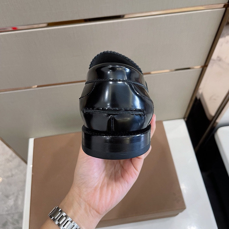 Burberry Luxury Shoes