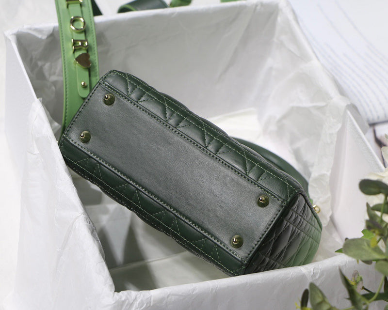 ENT - DOR Bags - 558