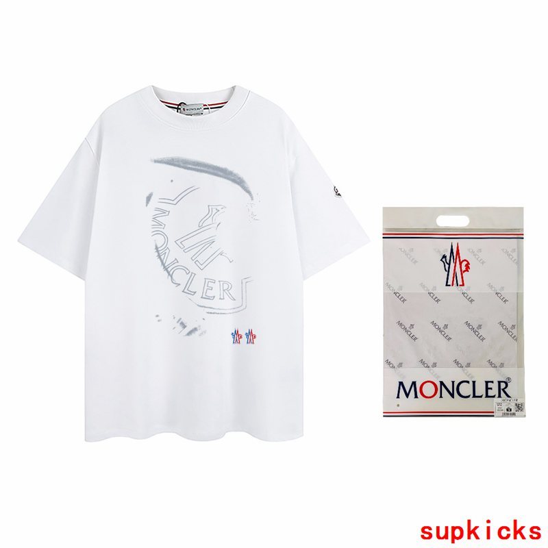 Moncler Luxury Cloth