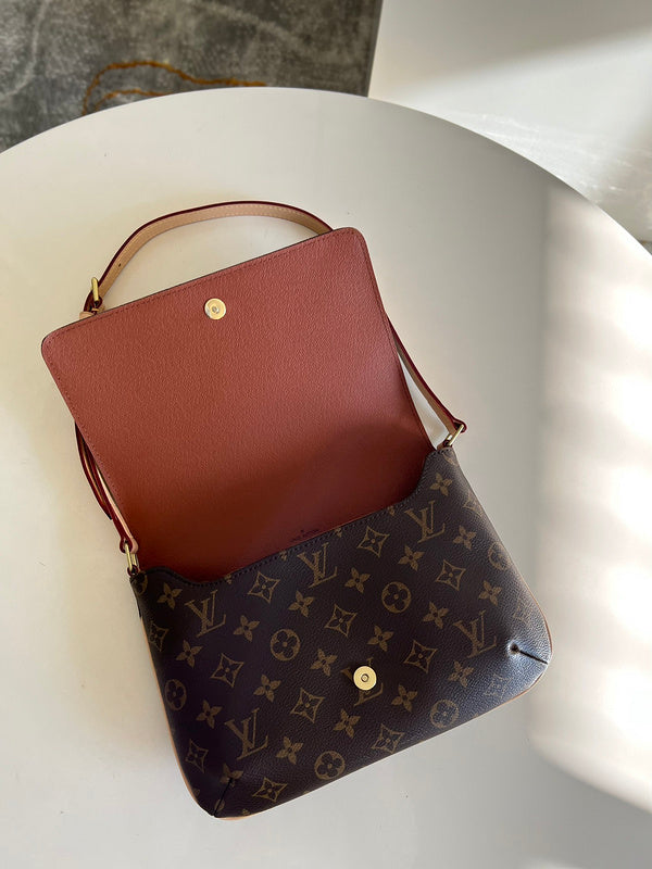 I W Fashion Lu-Vi bags - 17294
