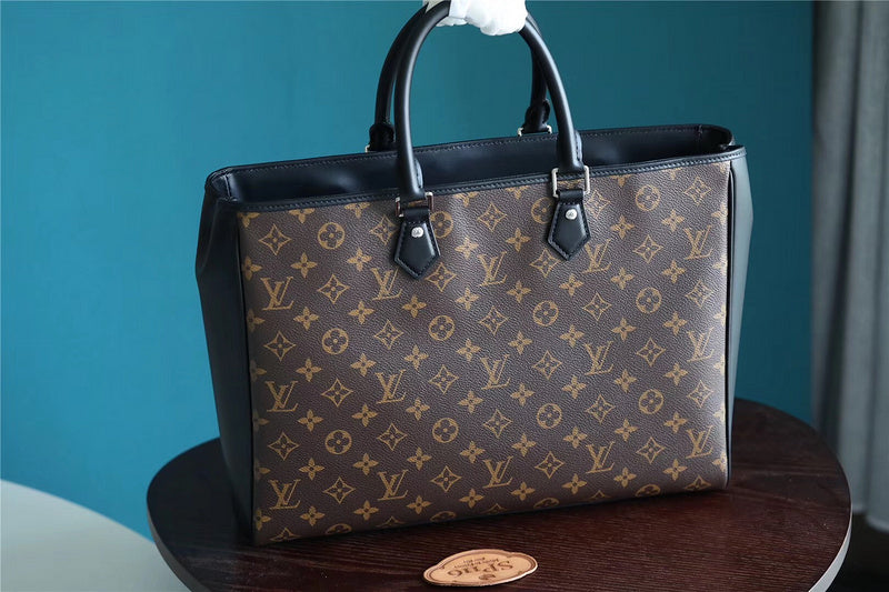 I W Fashion Lu-Vi bags - 9866