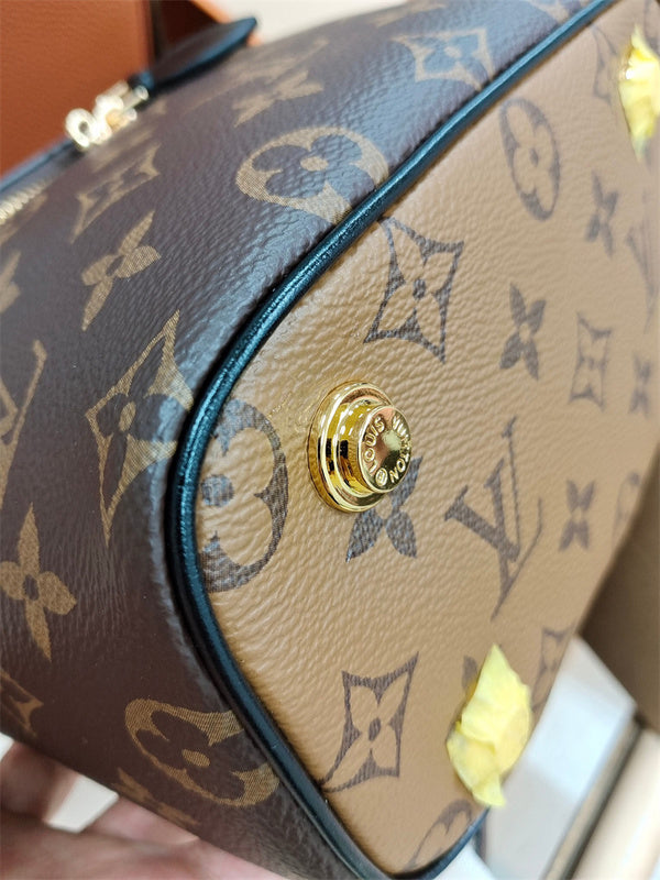 PHA - LOV Bags - 424