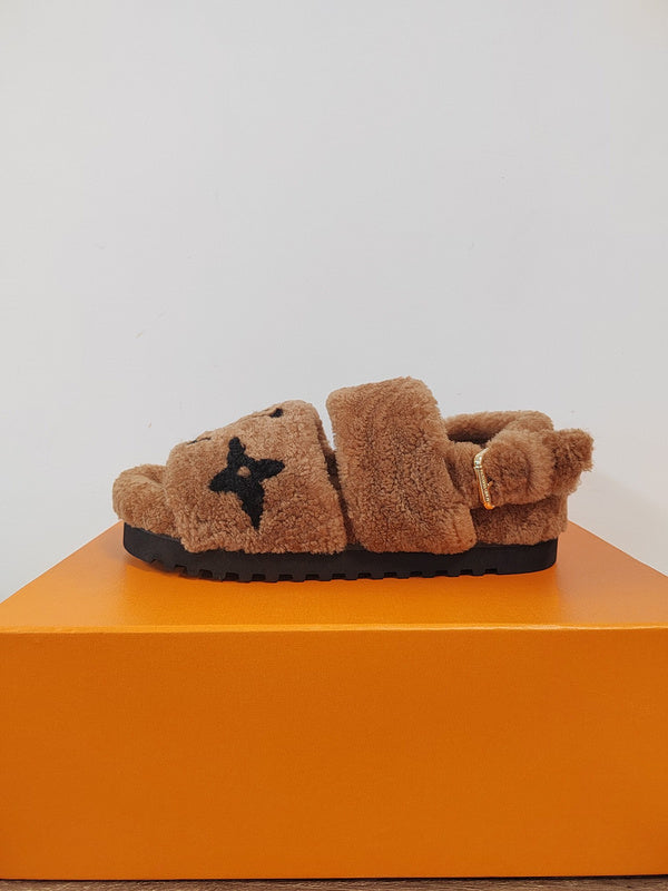 Louis Vuittion Luxury Shoes