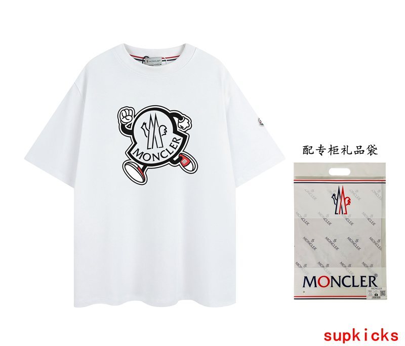 Moncler Luxury Cloth