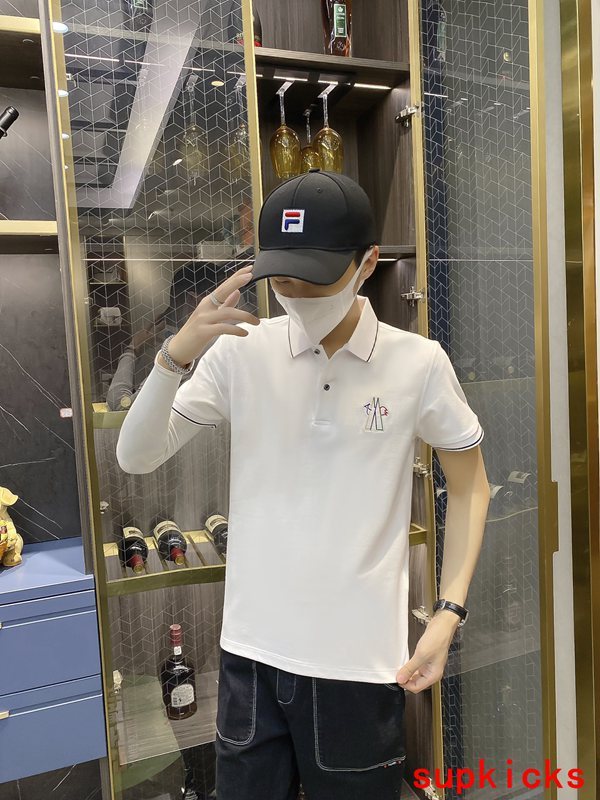 Moncler Luxury Cloth