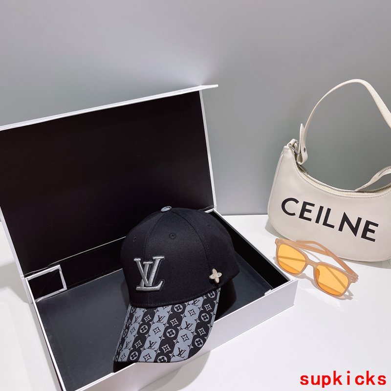 Louis Vuitton Luxury Cap