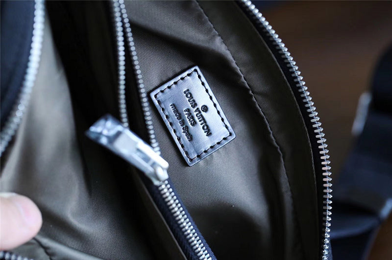 I W Fashion Lu-Vi bags - 10368