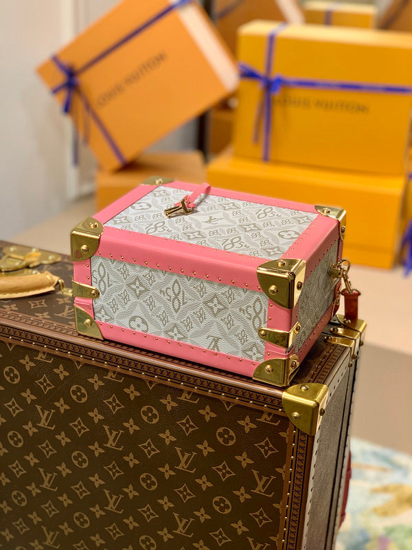I W Fashion Lu-Vi Bags - 16702