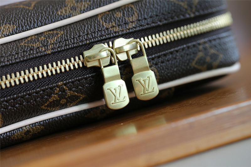 I W Fashion Lu-Vi bags - 10956