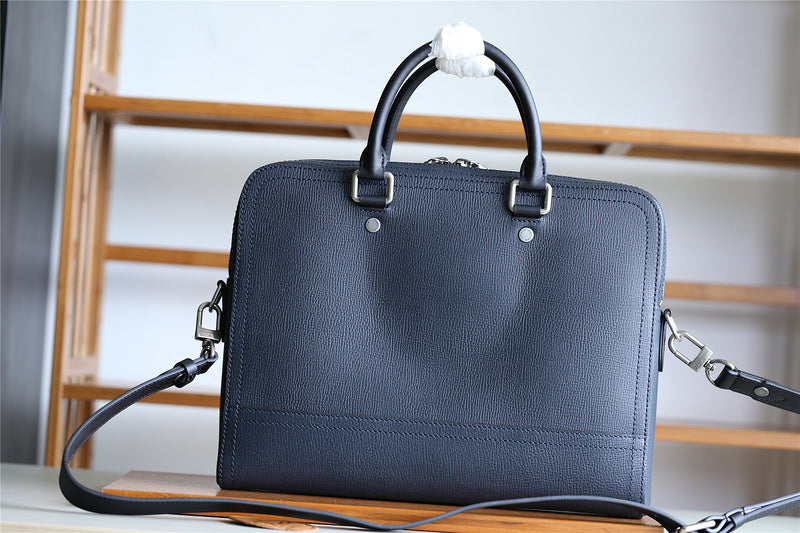I W Fashion Lu-Vi bags - 9870