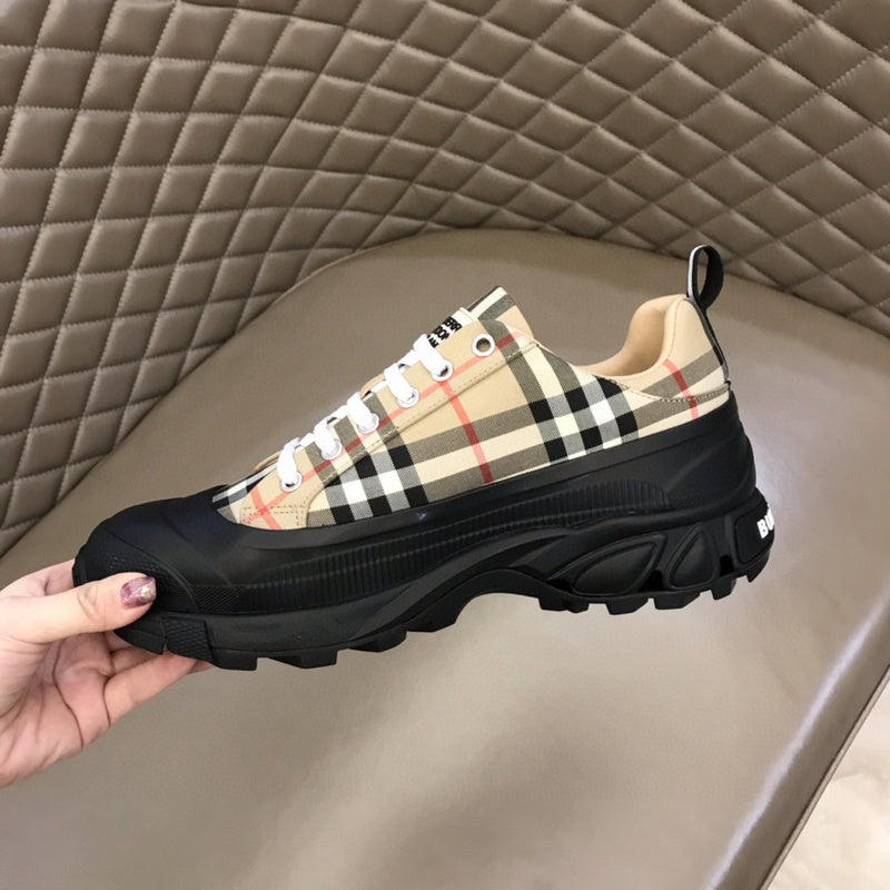 Burberry Luxury Shoes